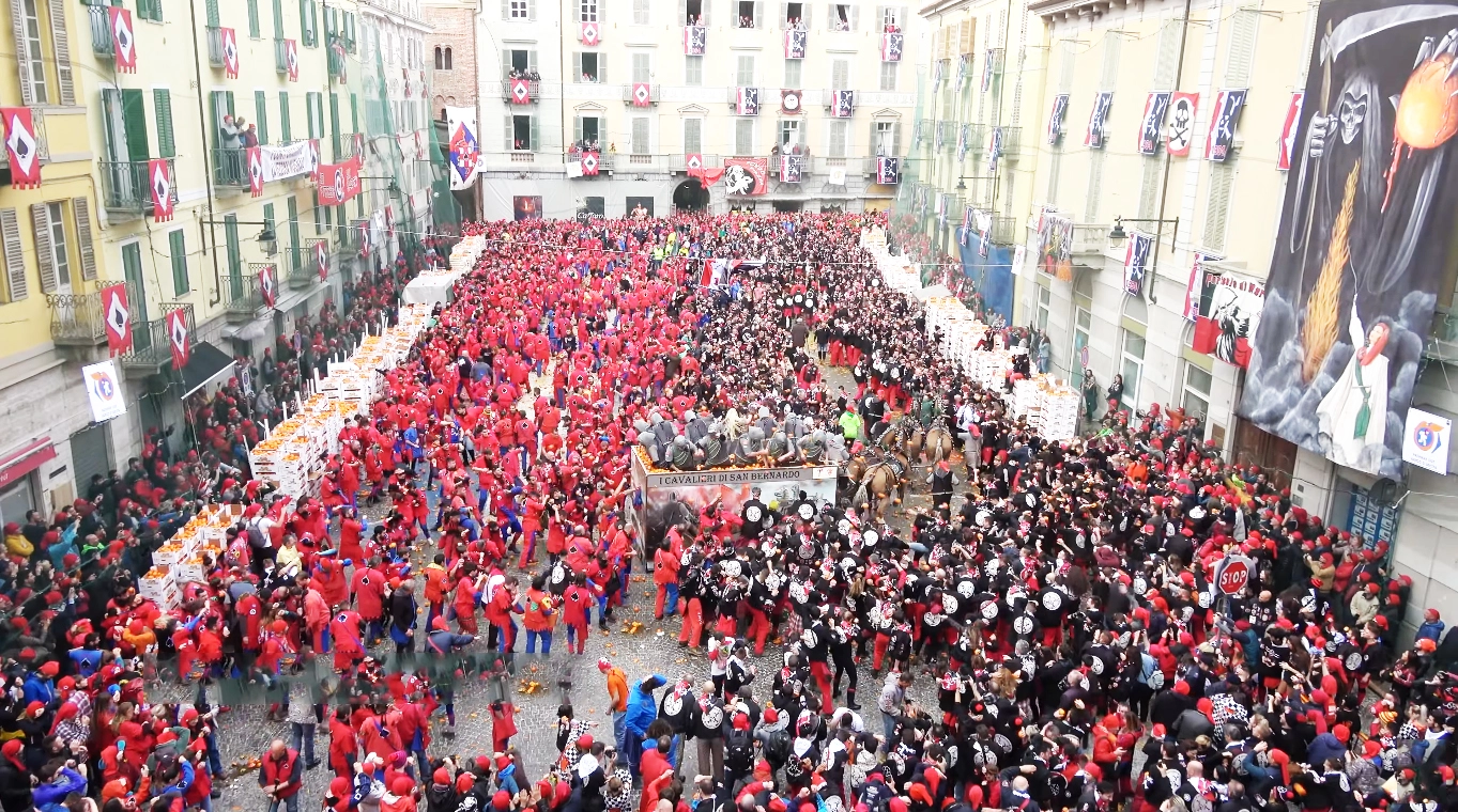 The Battle Of Oranges A Historic Carnival Tradition Of Ivrea The Battle Of Oranges A Historic Carnival Tradition Of Ivrea